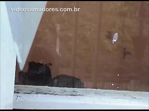 ❤️ Mwamuna wonyezimira akuyang'ana bwenzi lake ndi mnyamata wina, akujambula kanema wachiwerewere popanda kusokoneza banjali Zolaula vk pa ny.hentaibar.ru  ❤